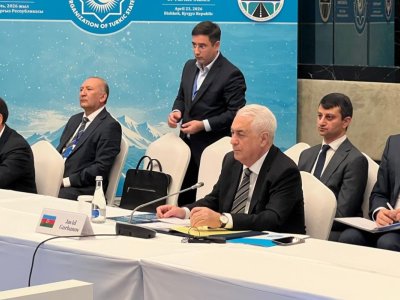 Cavid Qurbanov Bişkekdə Beynəlxalq Nəqliyyat Forumunda - FOTO