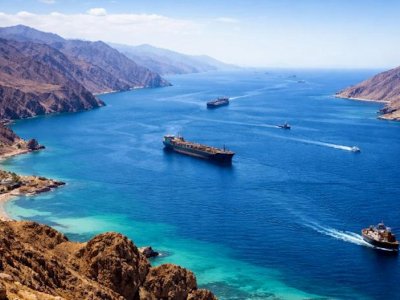 İran Hörmüzdə interneti kəsməklə hədələdi