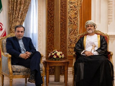 Əraqçı&nbsp;Oman sultanı ilə GÖRÜŞDÜ