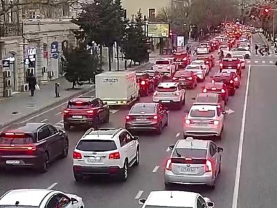 Diqqət: Tıxac olan yollara girməyin - SİYAHI