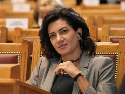 Anna Akopyan məhkəmə şikayəti verəcək