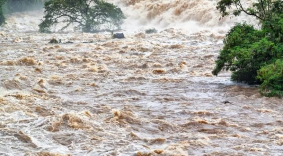 Hava kəskin dəyişir: çaylardan sel keçəcək, qar yağacaq