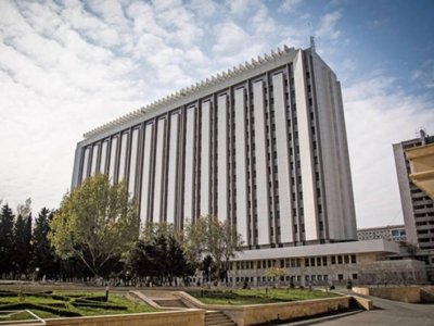 Bakıda universitetdə yanğın