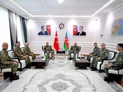 Hikmət Mirzəyev türkiyəli həmkarı ilə müzakirələr apardı