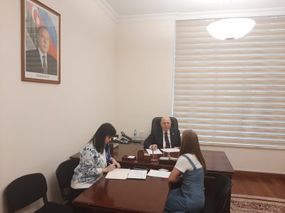 Əhliman Əmiraslanov Milli Məclisdə vətəndaşları qəbul edib