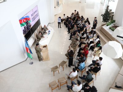 Xüsusi Təyinatlılar gənclərlə bir arada&nbsp;- FOTOLAR