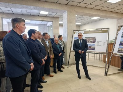 Diplomatlar Qarabağ Universiteti ilə tanış olublar - FOTO