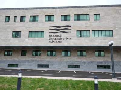 Diplomatik korpusun nümayəndələri Qarabağ Universitetinin Klinikası ilə tanış olublar