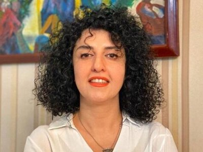 İranlı Nobel laureatı xəstəxanaya yerləşdirildi