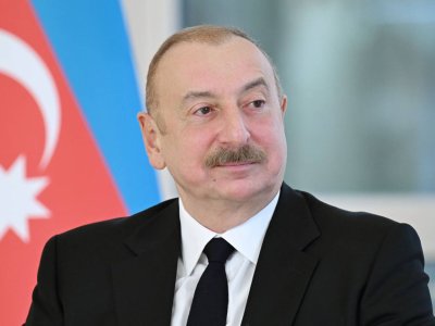 İlham Əliyevdən polşalı həmkarına TƏBRİK