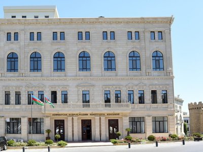 Konstitusiya Məhkəməsi Milli Məclisə tövsiyə verdi