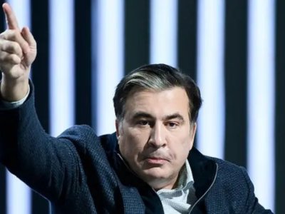 Avropa liderləri Tbilisiyə gəlməli idi, İrəvana yox - Saakaşvili