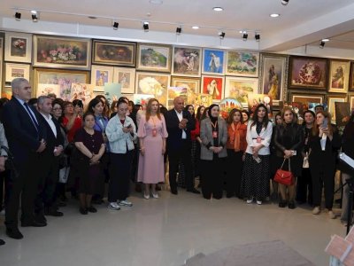 "Memarlıqda əbədiləşən lider" sərgisi keçirildi - FOTO