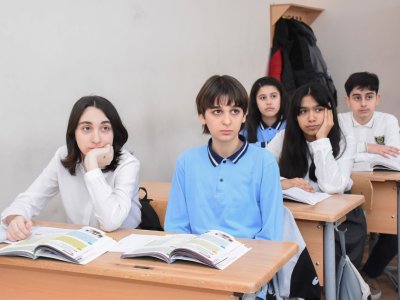 Azərbaycanlı şagirdlərin kartı kosmosa göndəriləcək