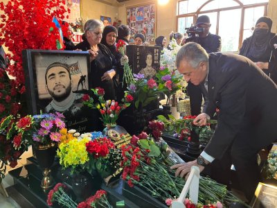 Abşeronda şəhidlər anılıb, ailə üzvlərinə baş çəkilib - FOTOLAR