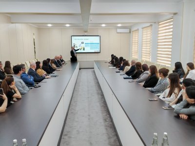 BMU-da təlim keçirilib - FOTO