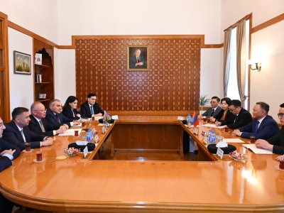 Monqolustanın Baş prokuroru Azərbaycanın Konstitusiya Məhkəməsində...