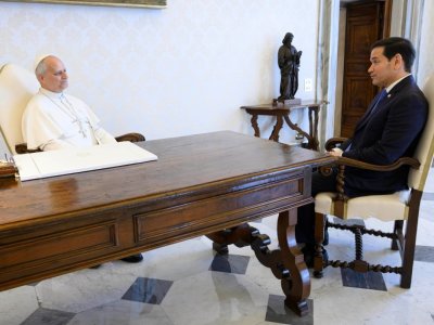 Rubio Roma Papası ilə görüşdü