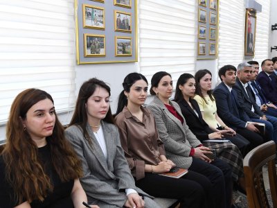 Dövlət Komitəsində Heydər Əliyevin anadan olmasının 103-cü ildönümü qeyd edilib