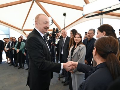 Şükürbəylidə&nbsp;Prezidentlə maraqlı söhbət: köçmək istəyənlər çoxdur - FOTOLAR