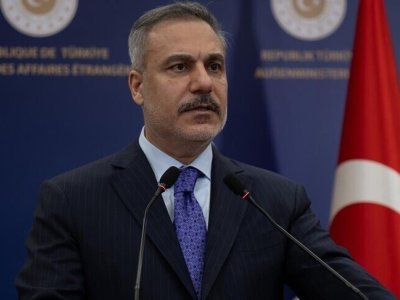 Fidan&nbsp;Əbülati ilə&nbsp;İran-ABŞ danışıqlarını müzakirə etdi