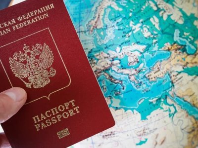 7 ölkə Rusiya pasportuna qadağa qoydu