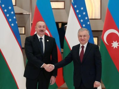 Şavkat Mirziyoyev Azərbaycan Prezidentinə təşəkkür etdi
