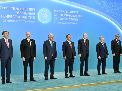 Türküstan Zirvəsində gələcəyin türk modeli təqdim olundu