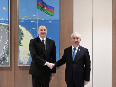 Prezident Çin Dövlət Şurasının Baş nazirinin müavinini qəbul edib