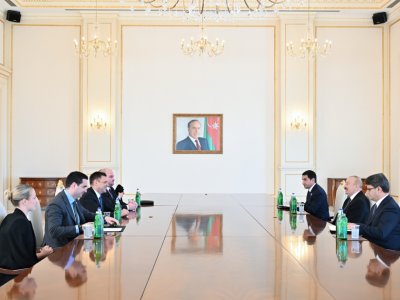 Prezident Slovakiya Baş nazirinin müavini qəbul edib