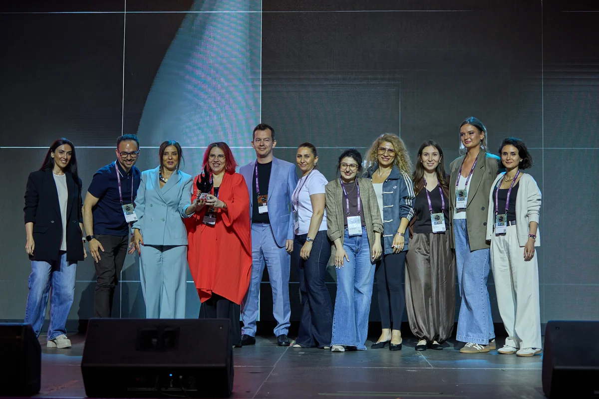 Azercell "Baku Flames" festivalında ilin "Ən Yaxşı Yerli Brend"i seçildi
