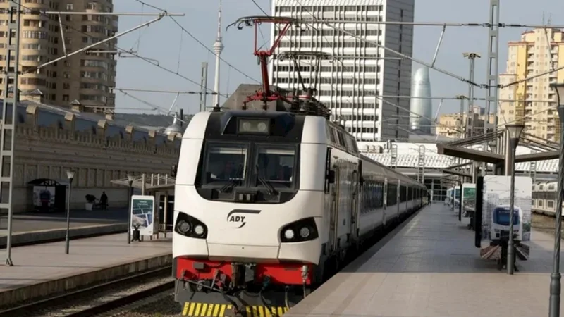 Bakı-Tbilisi qatarında bu sərnişinlər pulsuz gedəcək