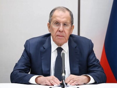 Lavrovdan Paşinyana mesaj var
