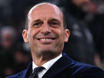 &ldquo;Milan&rdquo; Alleqri ilə yollarını ayırdı