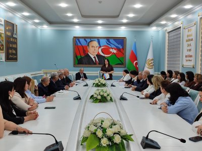 Nurəddin Kazımovun elmi irsi GDU-da müzakirə olundu - FOTO