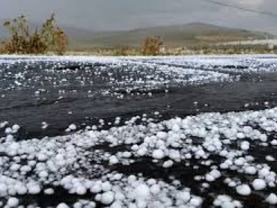 Rayonlara dolu düşüb, intensiv yağış yağır&nbsp;