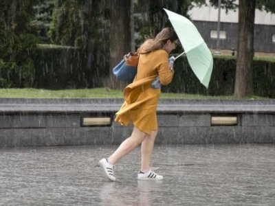 Hava yenidən dəyişəcək: şimşək, yağış, dolu