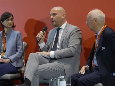 Trampın Azərbaycana səfir seçdiyi&nbsp;Aleksandr Alden kimdir?