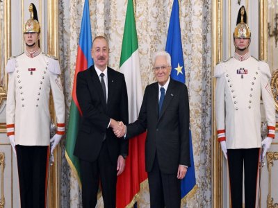 İlham Əliyev İtaliya Prezidentini təbrik etdi