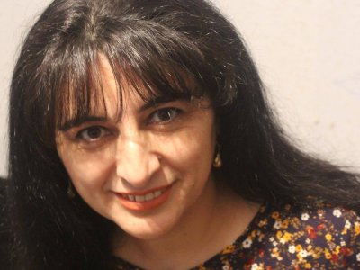 Hicran Hüseynova vəfat etdi