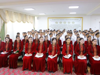 Aşqabadda Əcəmi Naxçıvaninin 900 illiyi qeyd olundu - FOTO