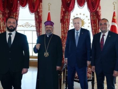 Erdoğan Ermeni din adamıyla neler konuştu...