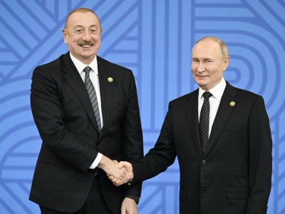 İlham Əliyev Putini təbrik etdi