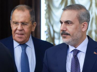 Lavrov Fidanı Moskvaya dəvət etdi - Baş diplomatlar nə danışacaqlar?