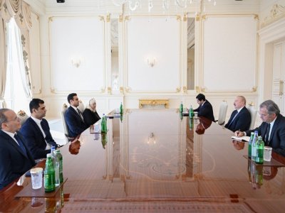 Prezident ABŞ Konqresinin Nümayəndələr Palatasının üzvünü qəbul edib