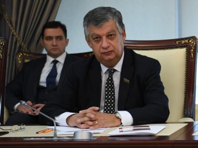 Mərkəzi Bankın müəyyən edəcəyi investisiya limitləri açıqlanmalıdır - deputat