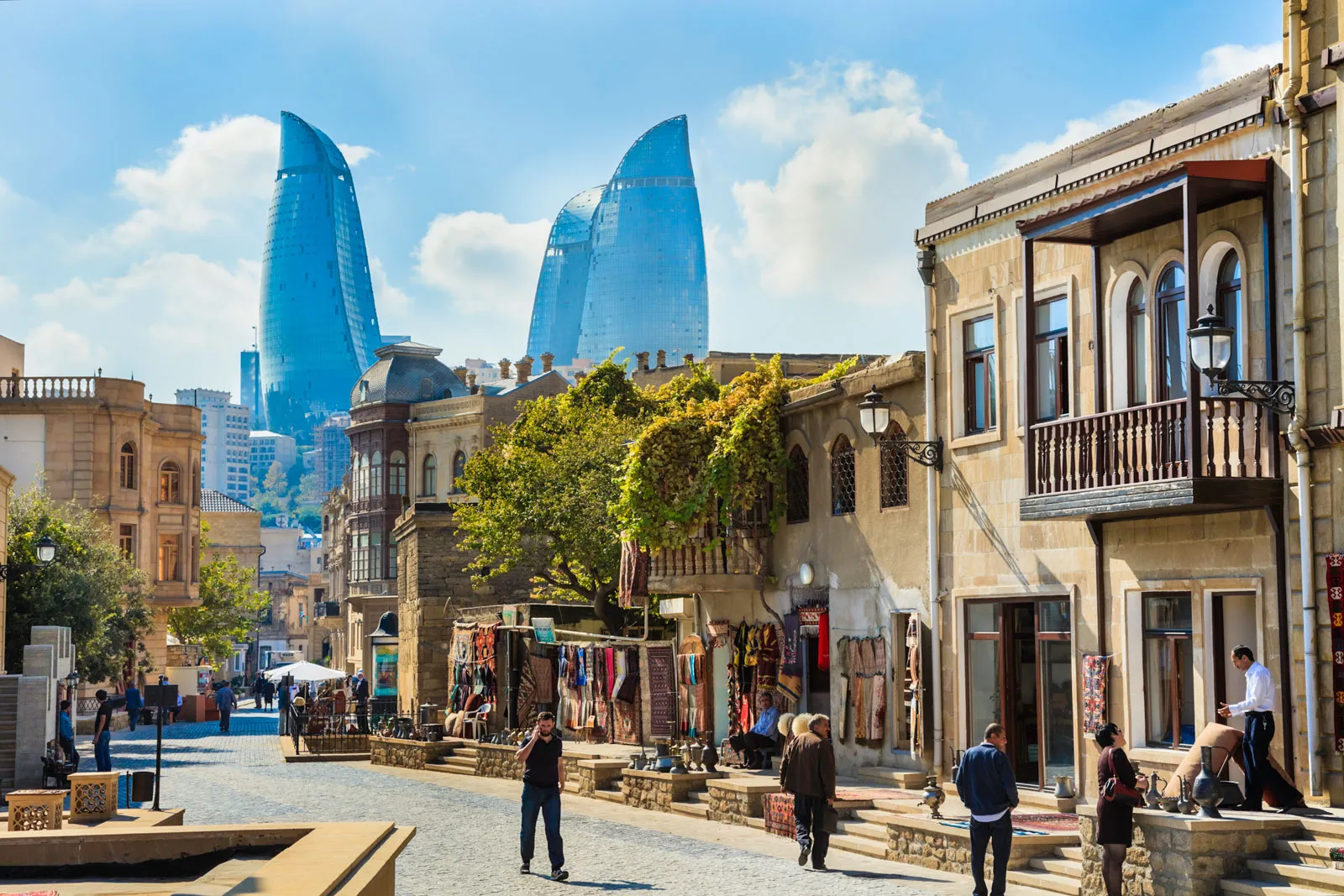 Bakıda 50 milyon dollarlıq saziş imzalandı - FOTO