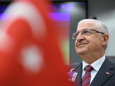 Türkiyənin müdafiə naziri NATO toplantısında