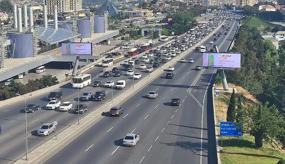 Bakıda nəqliyyatın hərəkəti çətinləşən yolların SİYAHISI