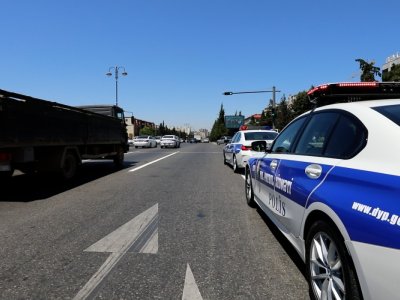 Yol polisi piyadalara səsləndi - VİDEO